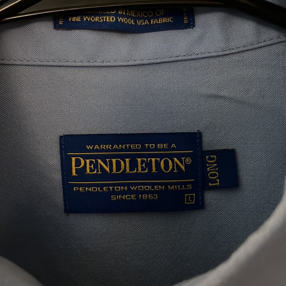 Pendleton Woolen Mills Long Sleeve Button-Up Shir… - image 2